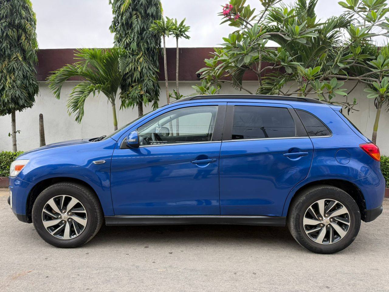 MUTSUBISHI ASX Année 2015