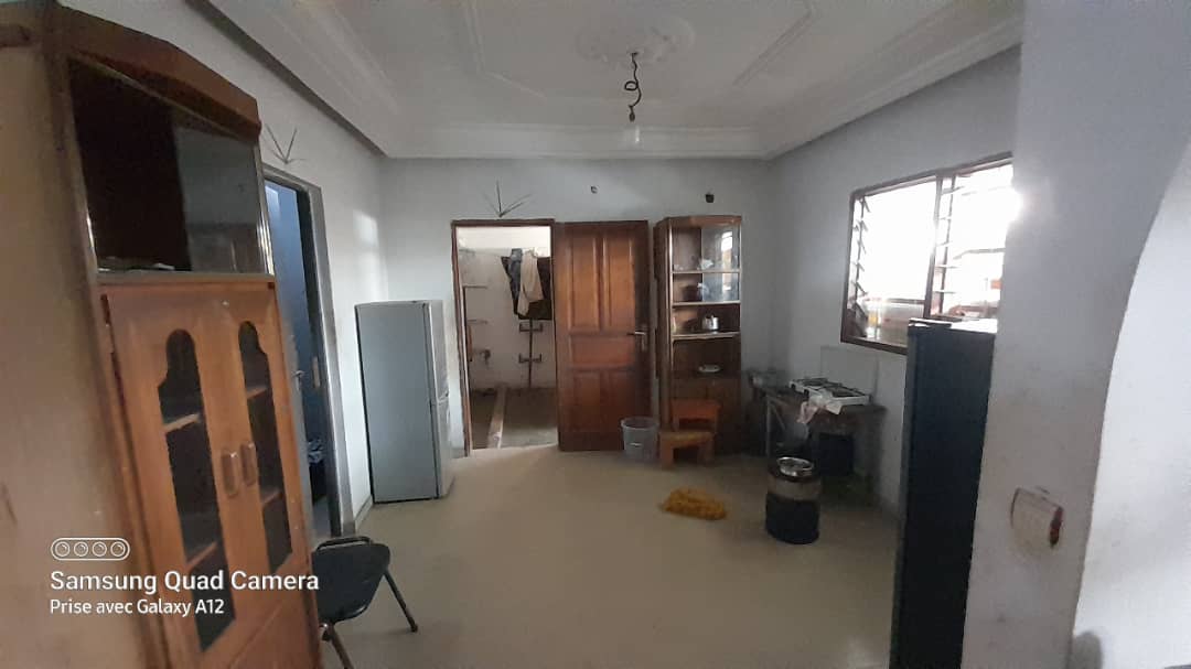 Villa 4 pces a vendre a Yopougon