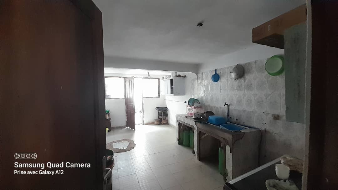 Villa 4 pces a vendre a Yopougon