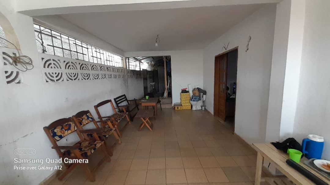 Villa 4 pces a vendre a Yopougon