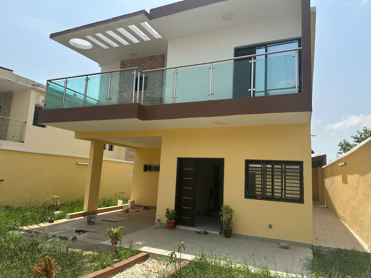 Bingerville. duplex 5 pces a louer