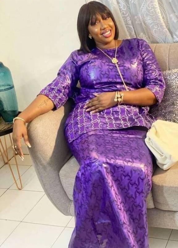 GNAN-HY CLUB LEED&rsquo;S IVOIR